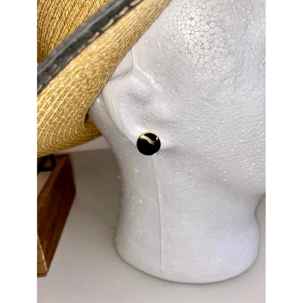 Retro‎ Black and Gold Stud Earrings